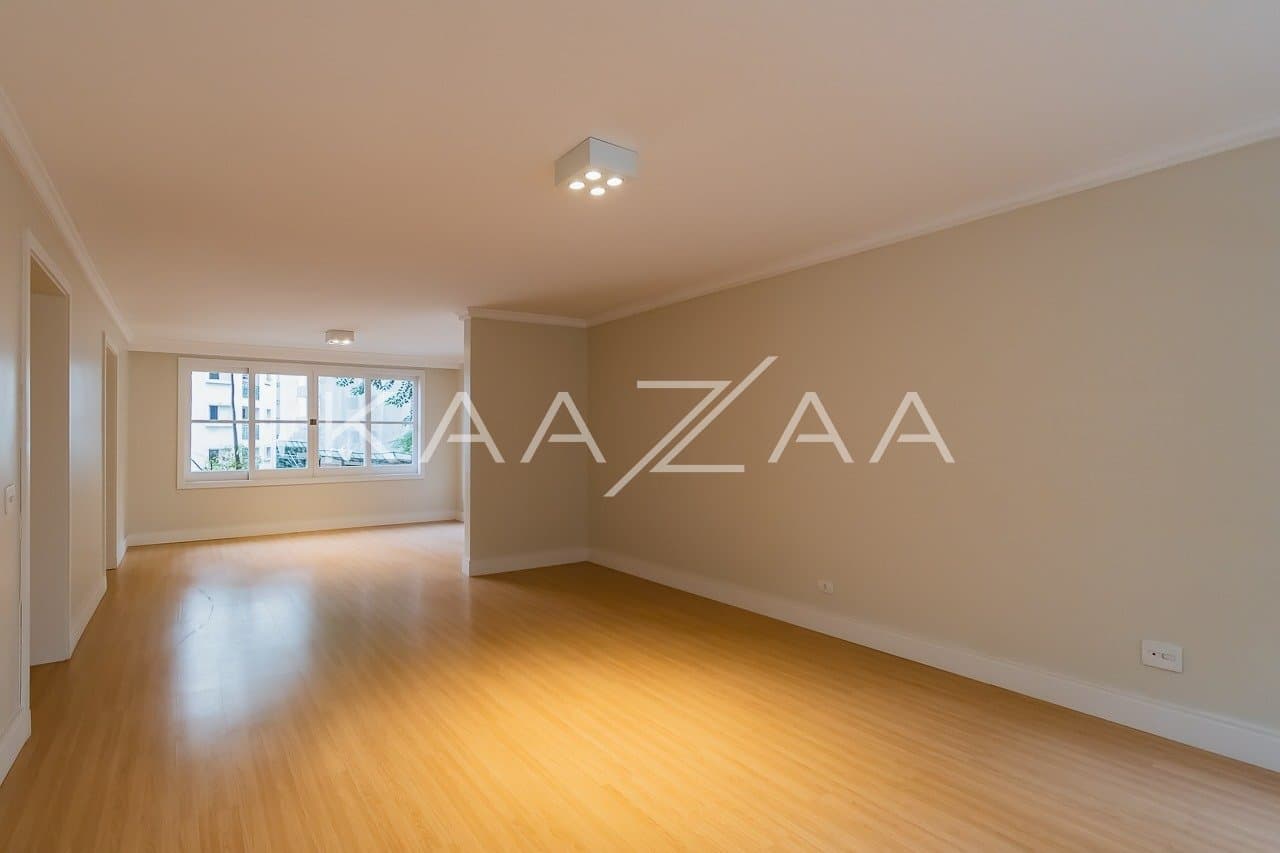 Acabamentos novos e ares aconchegantes, neste apartamento no miolo dos Jardins. - Foto 3