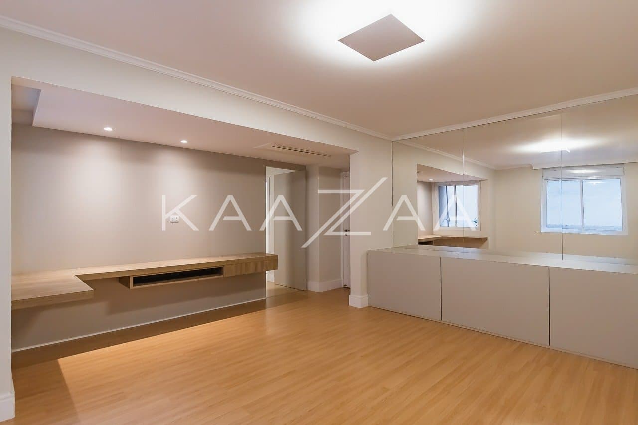 Acabamentos novos e ares aconchegantes, neste apartamento no miolo dos Jardins. - Foto 7
