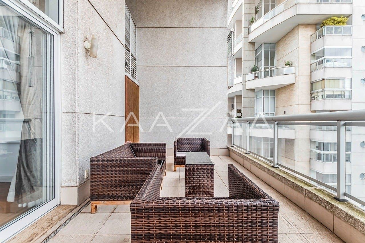 Todo mobiliado, um espetáculo em elegância. Apartamento em prédio com lazer completo na Vila Nova Conceição. - Foto 6