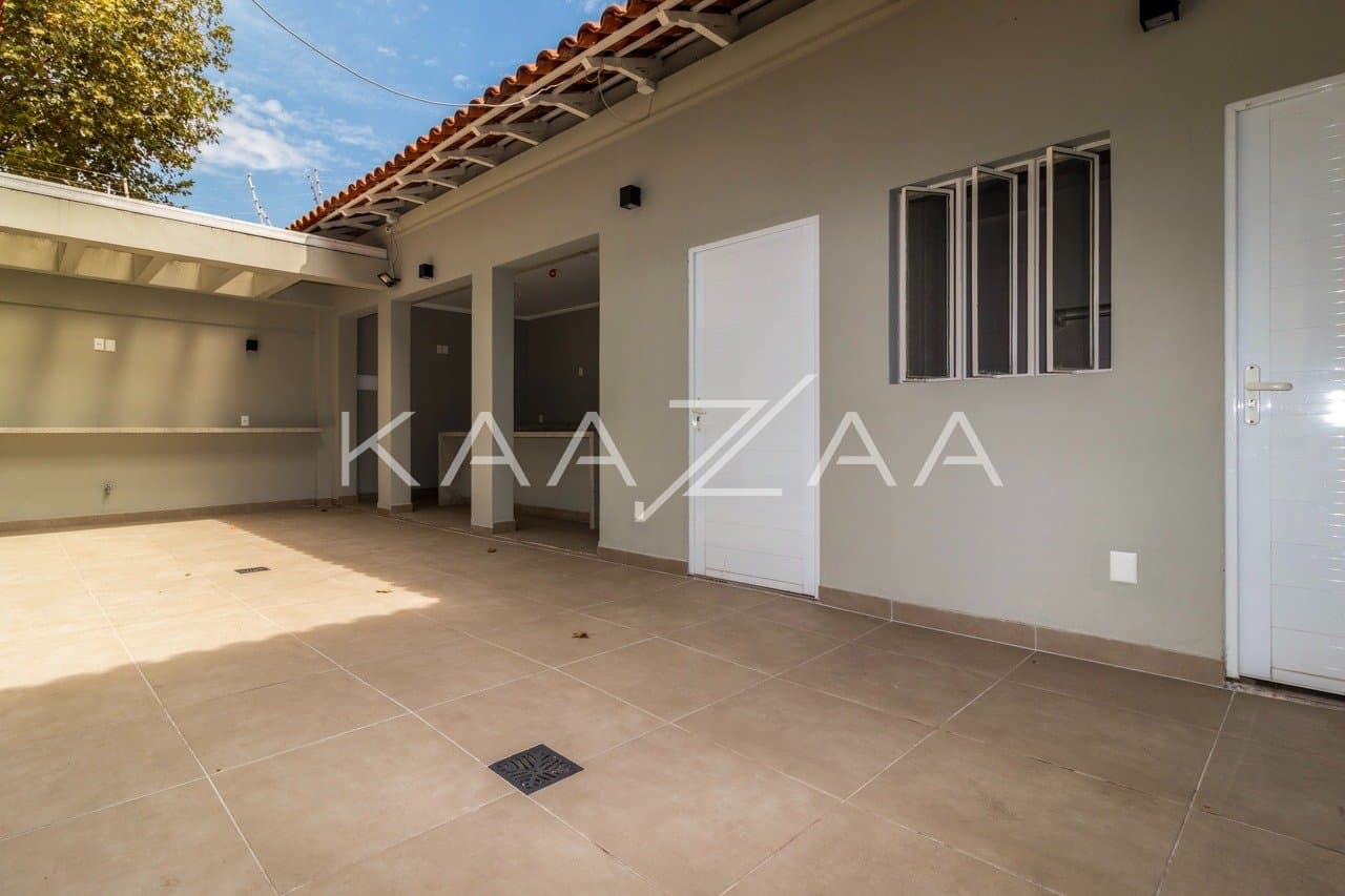 Casa confortável com terraço, em rua tranquila no Jardim Paulista. - Foto 7
